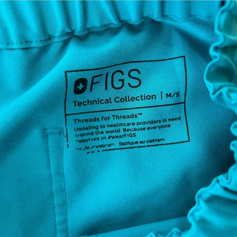 FIGS Men’s Pisco Basic Scrub Pants in Limited Edition Teal #1773, M/S